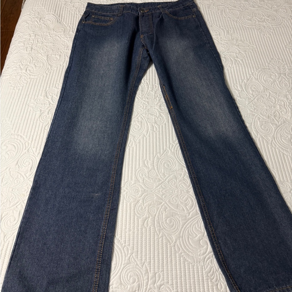 Indigo Blue Straight Jeans Classic Fit